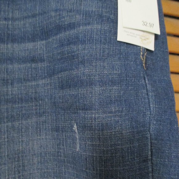 G.E.T.  NEW shorts blue denim jean shorts from Nordstrom Rack size 16W - Picture 6 of 7